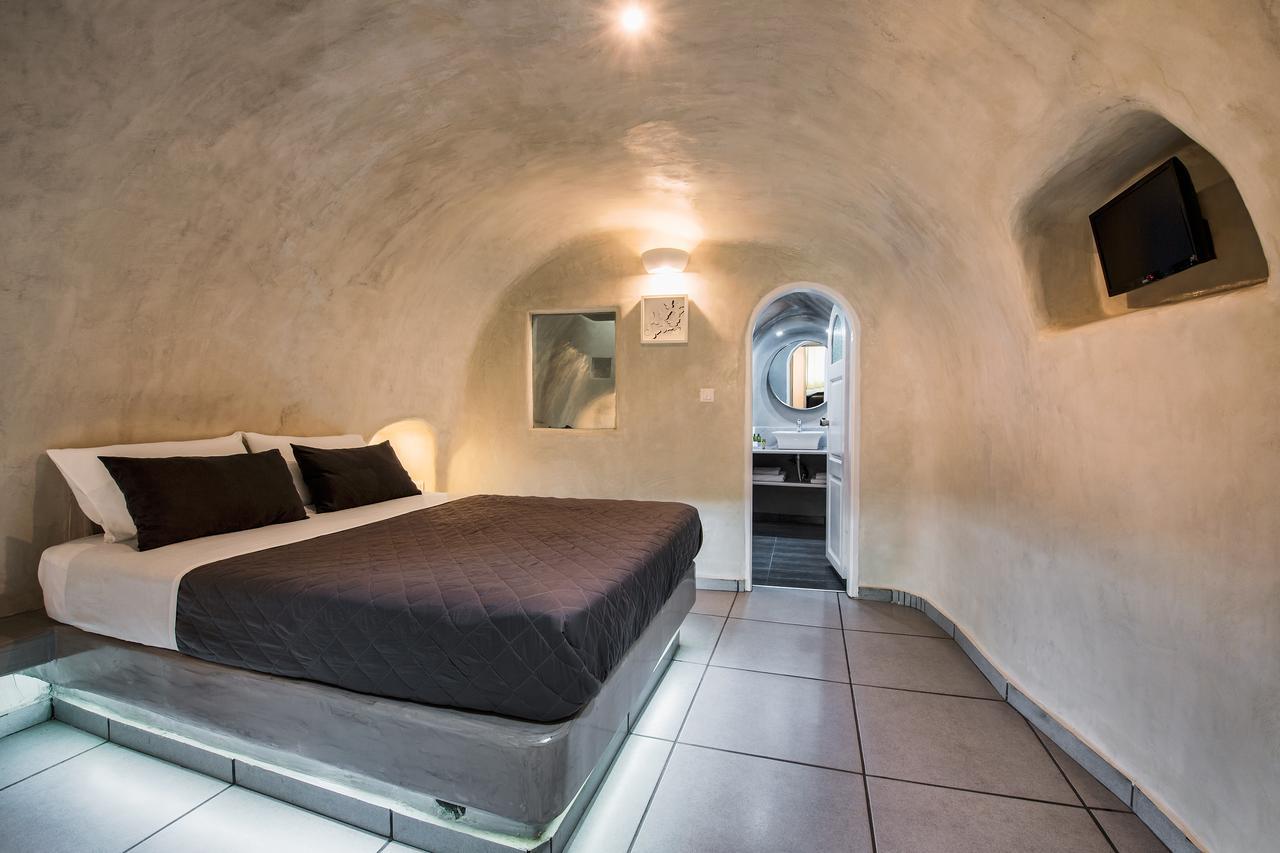 Katerina'S Castle - Caldera Cave Hotel Імеровіглі Екстер'єр фото